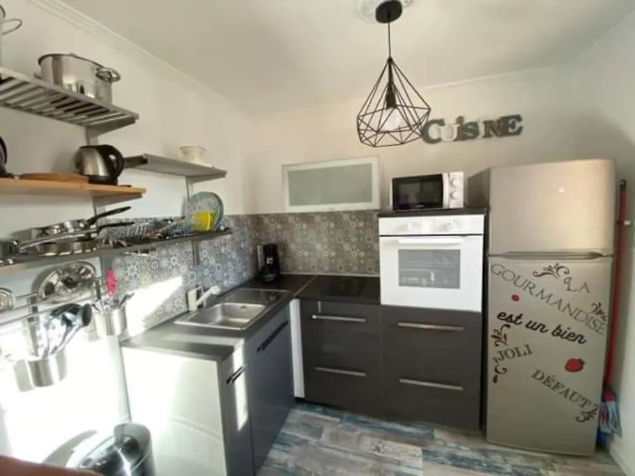 Apartment Charmant Studio Climatise Proche De La Mer Sanary-sur-Mer